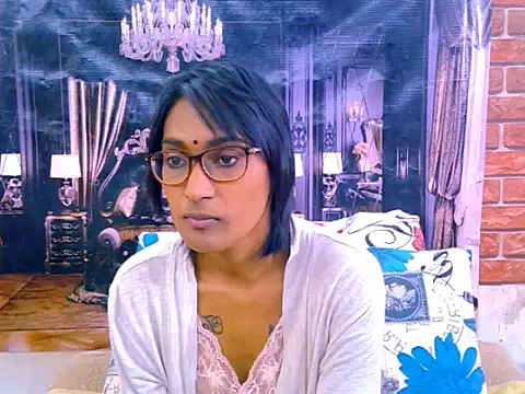 IndianRebel4u2Luv online show from June 30, 2026, 10:38 am