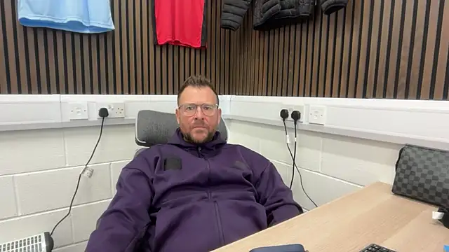 Snapshot of bilf1978 chatting on February 12, 2026, 7:36 am bilf1978 online show from February 12, 2026, 7:36 am