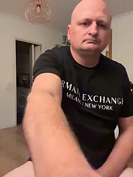 Snapshot of Attila120 chatting on October 25, 2025, 6:02 pm Attila120 online show from October 25, 2025, 6:02 pm