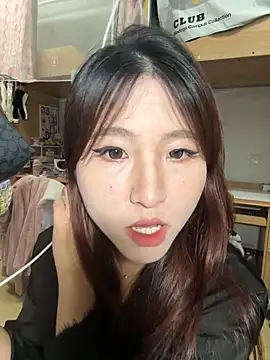 ououlovelove online show from November 15, 2025, 4:47 pm