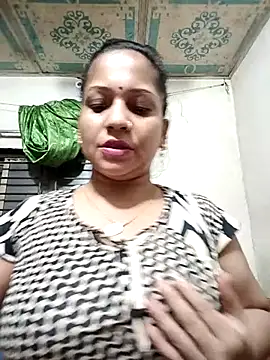 Snapshot of Payel_50 chatting on July 6, 2026, 4:42 pm Payel 50 online show from July 6, 2026, 4:42 pm