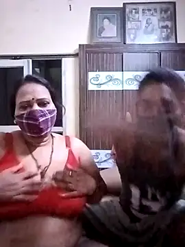 LoveOnStream online show from February 23, 2026, 9:50 am