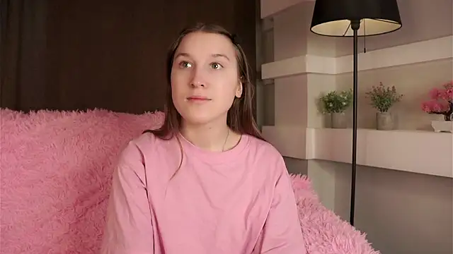 NanaMertins online show from February 26, 2026, 1:04 am