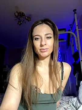 Snapshot of _shadylady_ chatting on September 28, 2025, 8:25 pm  shadylady  online show from September 28, 2025, 8:25 pm