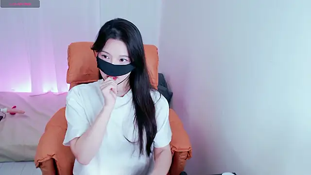 ai bin online show from November 3, 2025, 2:29 pm