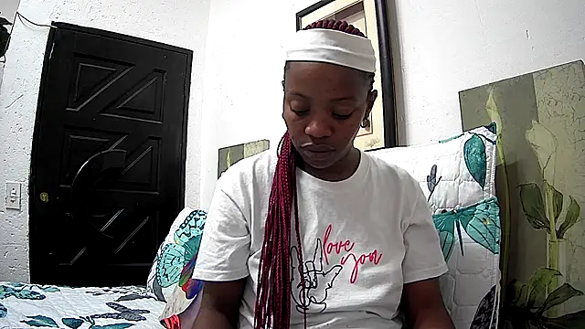 CandyNaynay online show from October 30, 2025, 9:15 pm