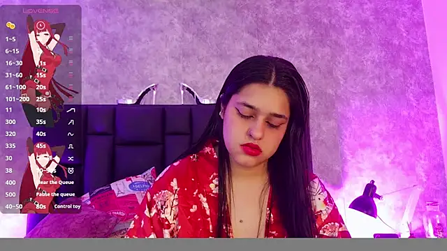 crystaldarliing online show from April 2, 2026, 11:13 pm