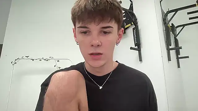 Milk Guy online show from October 3, 2025, 9:28 am