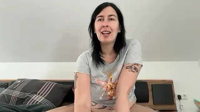 candismimi online show from September 13, 2025, 1:33 pm