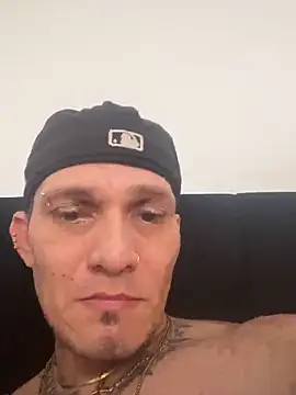 Dixonykaty online show from February 25, 2026, 2:16 pm