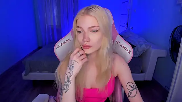 AnyaTaylor  online show from February 22, 2026, 2:45 am