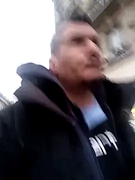 twitshe online show from November 28, 2025, 7:11 am