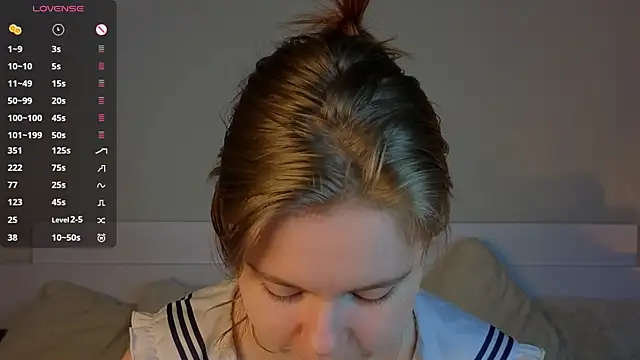 JulietteRain online show from January 9, 2026, 5:37 pm