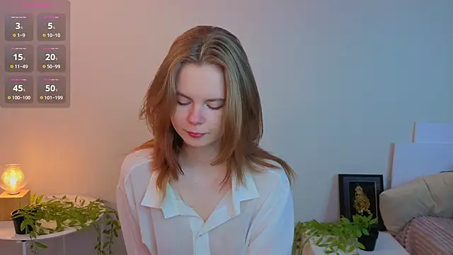 JulietteRain online show from February 23, 2026, 4:48 pm