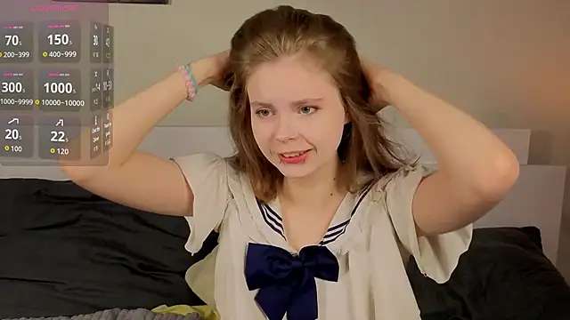 JulietteRain online show from July 1, 2026, 8:08 pm