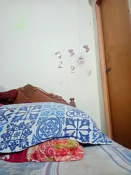 jenyfer709 online show from September 18, 2025, 8:22 pm