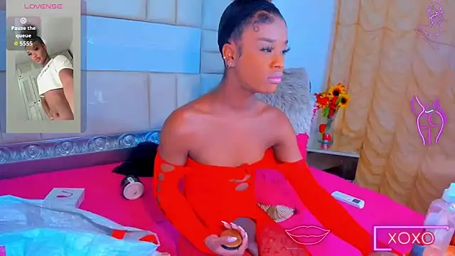 Snapshot of EbonyWildYou chatting on September 30, 2025, 2:00 pm EbonyWildYou online show from September 30, 2025, 2:00 pm