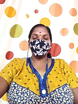 Snapshot of Tamil_Abinaya chatting on April 25, 2026, 2:14 am Tamil Abinaya online show from April 25, 2026, 2:14 am