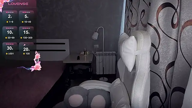 KiraKrox online show from February 24, 2026, 9:18 am