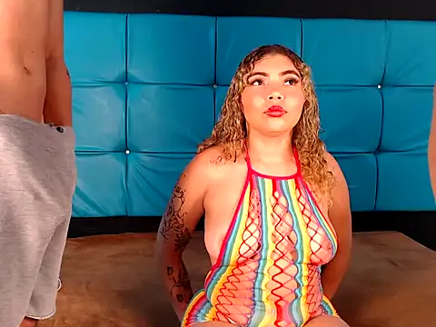 Mara LatinGirl online show from March 3, 2026, 6:25 pm