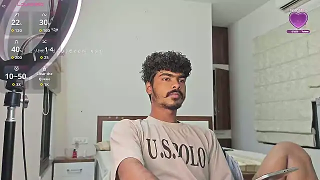 Snapshot of mrbuddy85 chatting on September 15, 2025, 3:34 pm mrbuddy85 online show from September 15, 2025, 3:34 pm