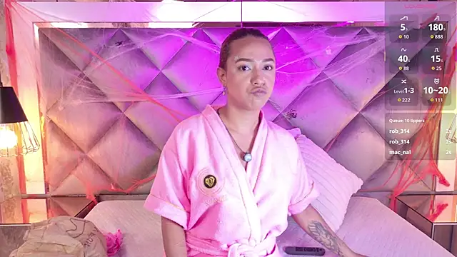 gemma sm online show from October 23, 2025, 3:06 am