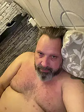 BigMan738xh online show from May 12, 2026, 8:28 pm