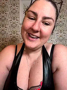 Snapshot of Lacey-BBW chatting on October 20, 2025, 9:26 pm Lacey-BBW online show from October 20, 2025, 9:26 pm