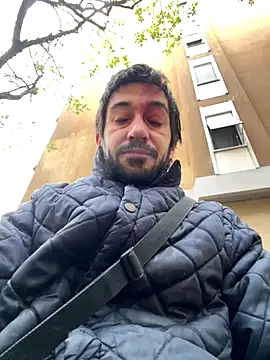 piacentino69 online show from October 29, 2025, 6:48 am