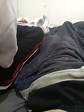 Couplefrsex online show from October 13, 2025, 7:36 pm