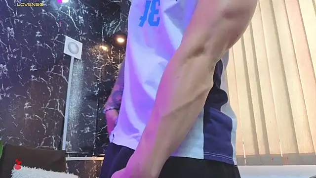 Alexander ferre online show from March 21, 2026, 1:48 pm