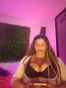 Eva Luxei online show from October 23, 2025, 12:37 pm