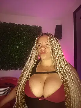 Eva Luxei online show from November 6, 2025, 12:39 pm