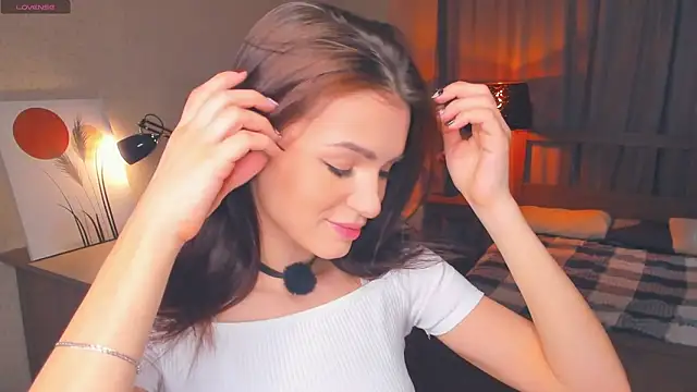 TeriRipka online show from October 5, 2025, 7:07 am