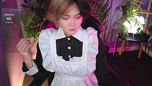 GothXRaven online show from December 3, 2025, 12:58 pm