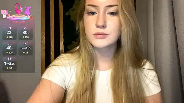 PandaFluff online show from October 26, 2025, 4:57 pm