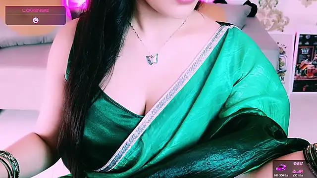 My Rose online show from April 8, 2026, 5:46 pm