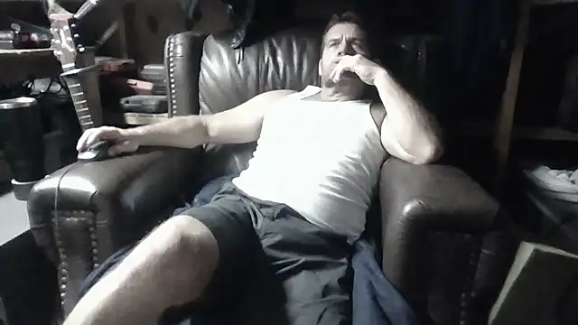 bmnn2244 online show from October 23, 2025, 1:05 am