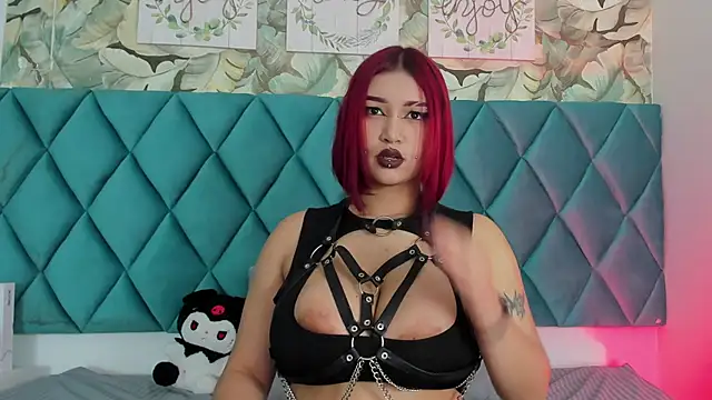 VenussDark online show from December 16, 2025, 2:44 pm