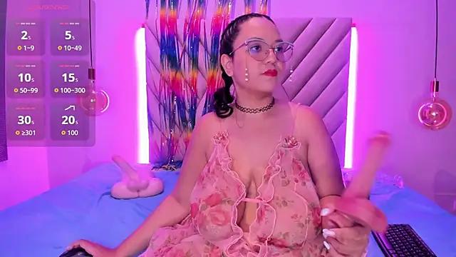 Snapshot of RoseWinterr chatting on September 12, 2025, 1:11 pm RoseWinterr online show from September 12, 2025, 1:11 pm