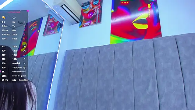 pretty78angel online show from November 10, 2025, 9:03 pm