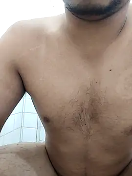 COme8989 online show from November 17, 2025, 3:34 am