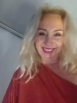 merlyn4 online show from November 6, 2025, 10:05 am