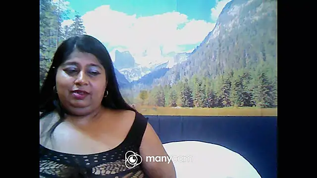 indianhoney694u online show from February 19, 2025, 8:44 am