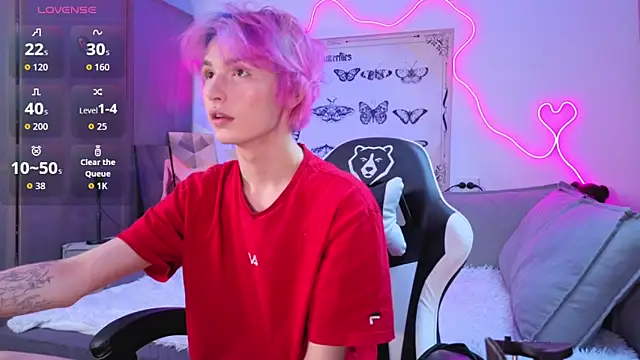 Your avatar online show from January 10, 2026, 8:10 pm