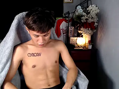 naughtyboyloy 0 online show from March 8, 2026, 2:43 pm