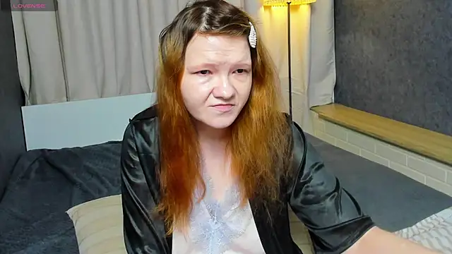 Nora lovvvv online show from October 23, 2025, 11:09 am