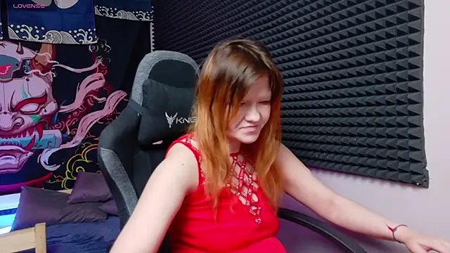 Nora lovvvv online show from December 22, 2025, 10:45 am