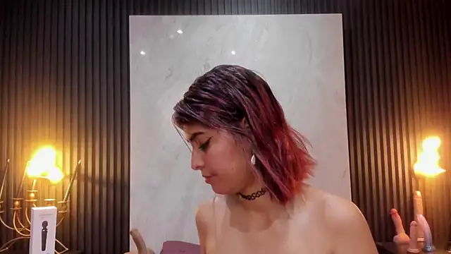 Snapshot of AuroraGray chatting on March 18, 2026, 1:14 pm AuroraGray online show from March 18, 2026, 1:14 pm