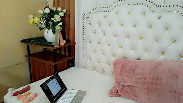 anastasia cums online show from May 6, 2026, 6:46 pm